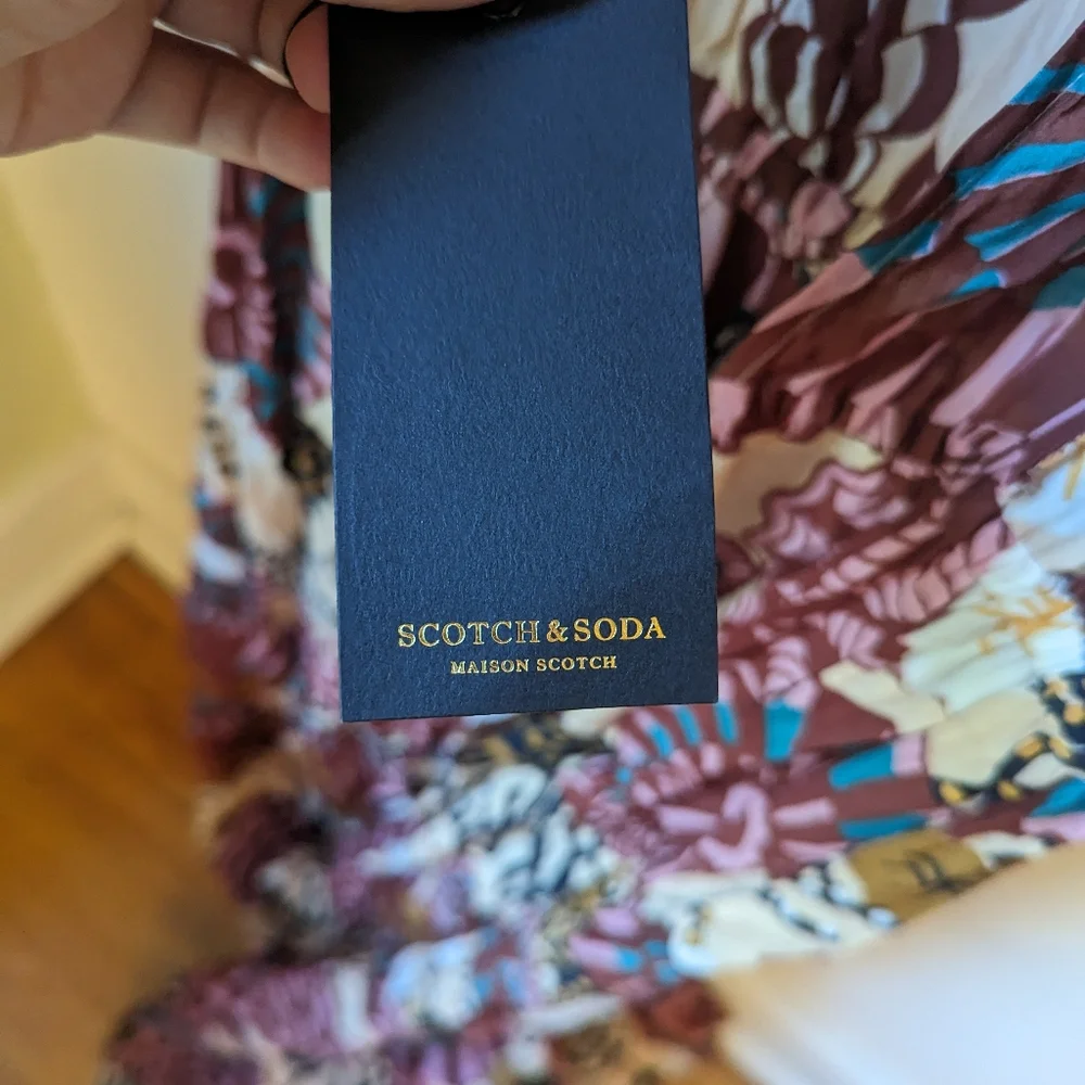 Scotch and Soda Open Back Maxi Dress - Picture 5 of 8
